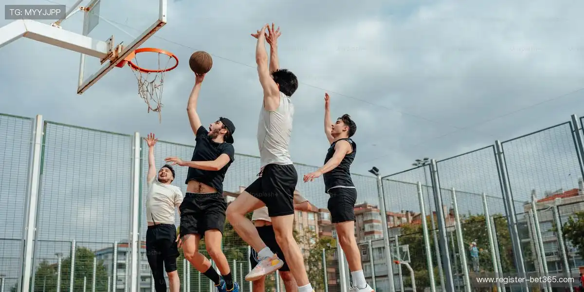 快船力克骑,莱昂纳德,哈登,Bet365中文,中文平台,体育博彩,在线娱乐,体育投注,体育赛事