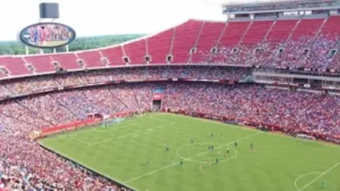 国米可能因4000-5000万欧报价今夏放比塞克离队之路